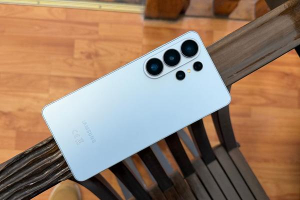 Top 5 funcţii pe care aş fi vrut să le văd pe Galaxy S26 Ultra