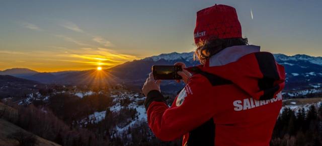 HONOR testează Magic8 Lite cu Salvamont Zărnești; Simulare de intervenție montană în Prăpăstiile Zărneștiului