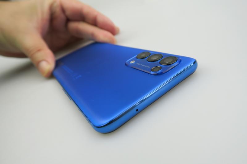 OPPO Reno5 5G - Galerie foto Mobilissimo.ro: Oppo-Reno5-5G_082.JPG