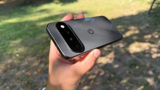 Google Pixel 11: Cameră cu upgrade hardware binevenit, culori naturale, dar cu provocări pe timp de noapte