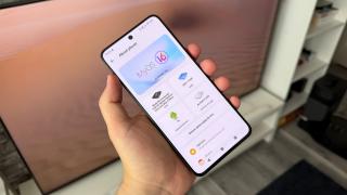 Nubia Air Pro: Software plin de lucruri interesante, animal de companie ce trăiește pe homescreen, iubită AI și buton lateral customizabil