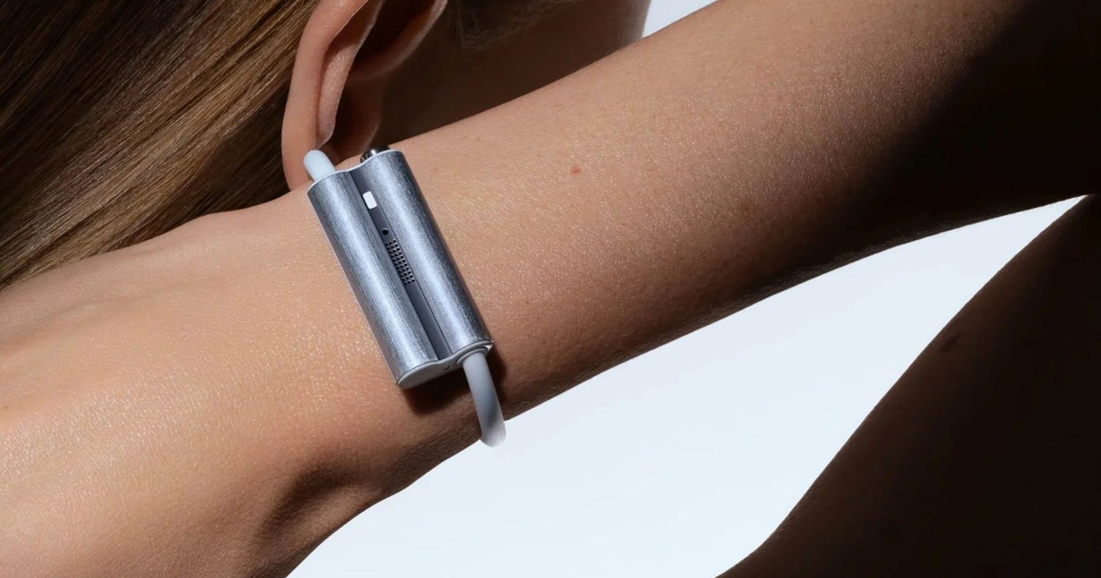 Încă o brățară de fitness fără ecran: Luffu Link, de la fondatorii Fitbit; Cu design mai trăsnit totuși