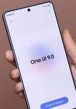 One UI 9 aduce toate apelurile într-un singur loc: WhatsApp și Google Meet apar acum în aplicația Phone