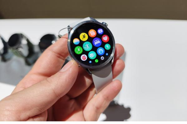 Xiaomi Watch S5 46 mm - Fotografii hands-on