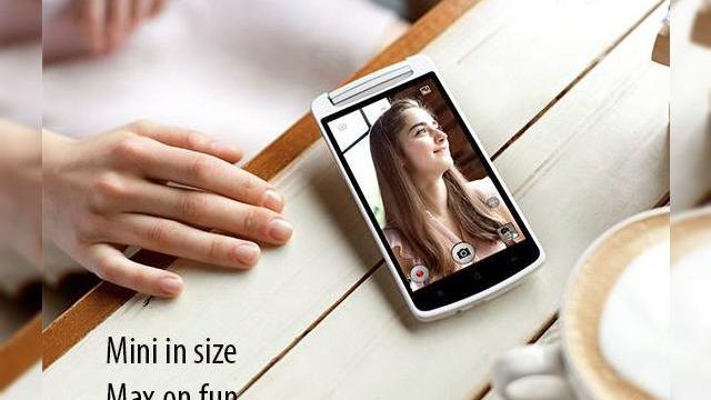 <b>Telefonul cu "camera Ultra HD de 24 de megapixeli" promovat În India: Oppo N1 Mini vine cu Super Zoom</b>Nu vă speriați, Oppo nu a lansat un telefon nou! E vorba despre modelul Oppo N1 Mini, versiunea Mini a handsetului N1, devenit celebru pentru faptul că el are o cameră de 13 MP ce se rotește și are și rol de camera frontală. în fine, în India...