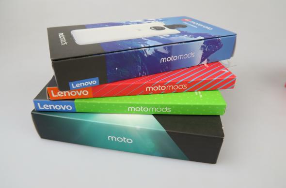 Unboxing Moto Mods: Motorola-Moto-Z2-Play_152.JPG