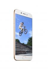 OPPO A77