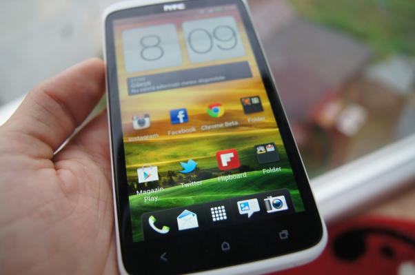 Telefoane noi În oferta Cosmote: LG Optimus L3, L5, L7, HTC One X, Samsung Galaxy S Advance, Sony Xperia S