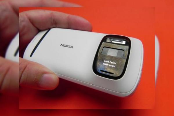 Review Nokia 808 Pureview - pune "camera" În "cameraphone" (Video)