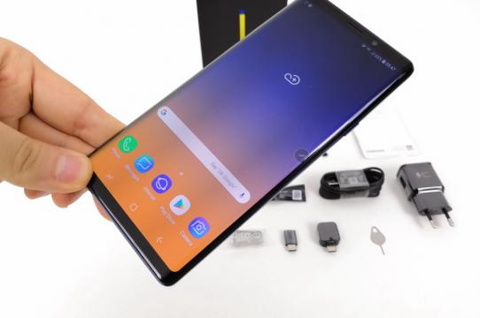 Samsung Galaxy Note 9 (Exynos 9810) - Unboxing: Samsung-Galaxy-Note-9-unboxing_045.jpg