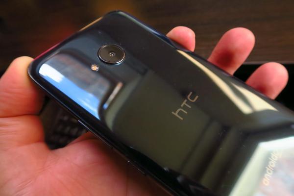 HTC U12 Life ar putea să nu fie produs de către HTC