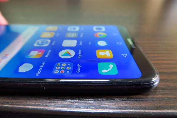 Huawei P20 Lite: Benchmark-uri modeste, mai ales la GPU