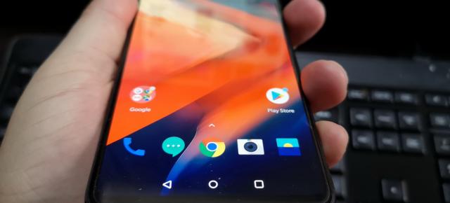 OnePlus 6: OS, UI, aplicaţii ca o gură de OxygenOS