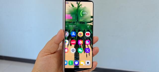 Animația iPhone Duo devine Ice Bucket Challenge-ul tech - după Galaxy Z Fold8, animația ajunge și pe S26 Ultra