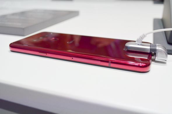 LG G8 ThinQ - Fotografii Hands-On: LG-G8-ThinQ_013.JPG