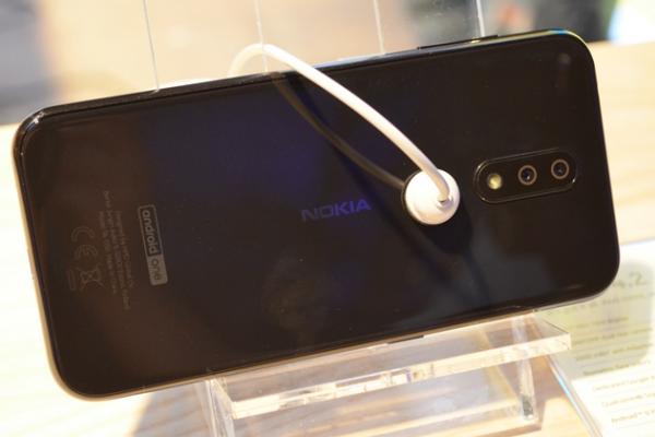MWC 2019: Nokia 4.2 - Prezentare hands-on a unui telefon midrange promiţător, cu Android Pie, cameră duală (Video)