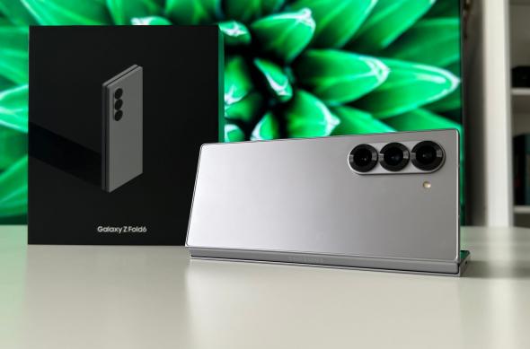 Samsung Galaxy Z Fold6 - Unboxing: Samsung-Galaxy-Z-Fold6-Unboxing_004.jpg