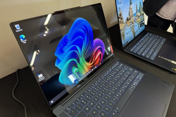 Lenovo Yoga Slim 7x lansat în România; Performanțe de top cu procesor Snapdragon X Elite și AI Microsoft Copilot