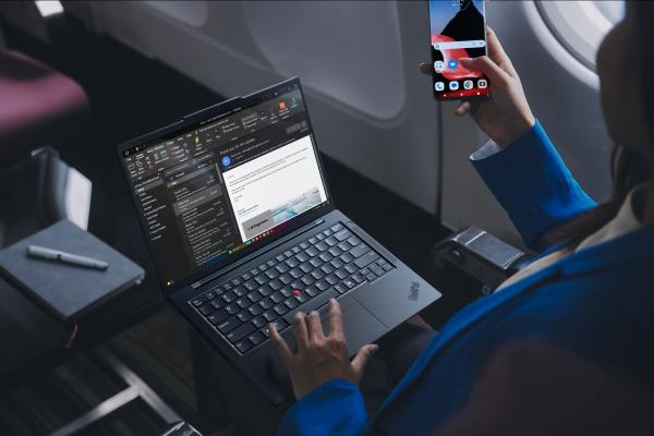Lenovo prezintă în România laptopurile AI de ultimă generație: Yoga Slim 7x și ThinkPad T14s Gen 6