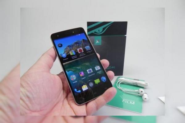 Allview V1 Viper S 4G Unboxing + Concurs: selfie phone vanitos proaspăt sosit În teste (Video)
