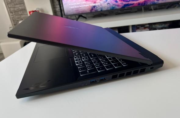 ACER Nitro 18 AI (AN18-61) - Unboxing: Acer-Nitro-18-AI_025.jpg