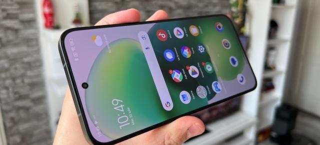 POCO F7: Cel mai mare și tare display de pe un POCO F, luminozitate de peste 1200 LUX