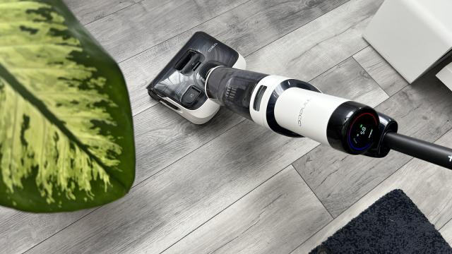 <b>Vânzările Tineco în România au crescut de cinci ori în prima jumătate din 2025; Modelele S5 Extreme și S7 Steam sunt printre cele mai cumpărate</b>Tineco, unul dintre brandurile importante pe segmentul aspiratoarelor verticale inteligente, a înregistrat o creștere de cinci ori a vânzărilor în România în prima jumătate din 2025 față de aceeași perioadă din 2024. Creșterea e legată în special de model