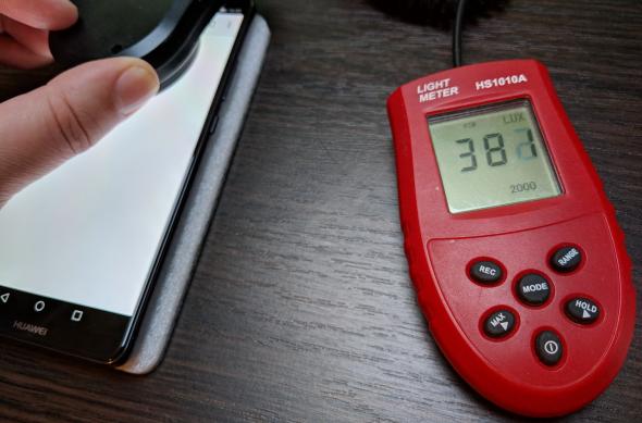 Luminozitate ecran Huawei Mate 10 Pro: Huawei-Mate-10-Pro_049.jpg