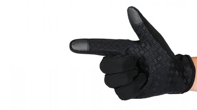 <b>Mânuși pentru touchscreen destinate cicliștilor la numai 4.99 dolari și alte reduceri atractive doar acum pe Cafago.com</b>Mai aruncăm astăzi și o privire asupra ofertelor propuse de către retailerul chinez Cafago.com, comerciant ce ne oferă 3 cupoane de reduceri atractive. Pe listă se află o pereche de mânuși pentru touchscreen destinate cicliștilor