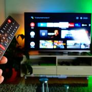 Review Allview Android TV (50ATA6000-U): televizorul de 50 de inch ce ne-a ajutat să trecem mai ușor peste finalul Game of Thrones