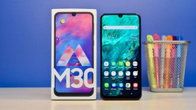 <b>Samsung Galaxy M30s apare listat în GeekBench cu procesor Exynos 9610 la bord</b>Weekend-ul ne aduce vești despre un viitor smartphone pregătit de către sud-coreenii de la Samsung, model parte din seria Galaxy M care se bucură de succes atât pe piața din India, dar și în alte regiuni din jurul lumii