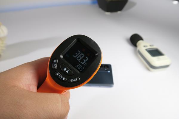 Test termic OPPO Reno6 5G