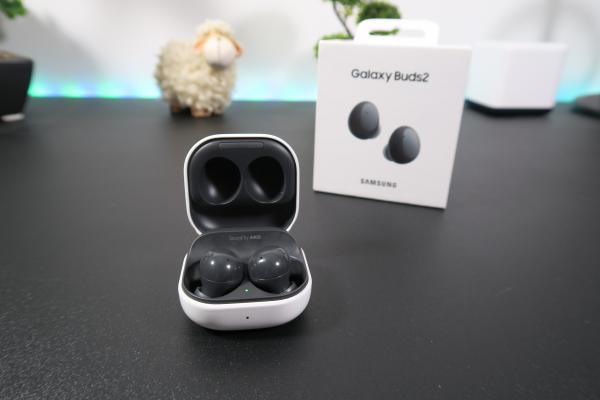 Unboxing Samsung Galaxy Buds 2