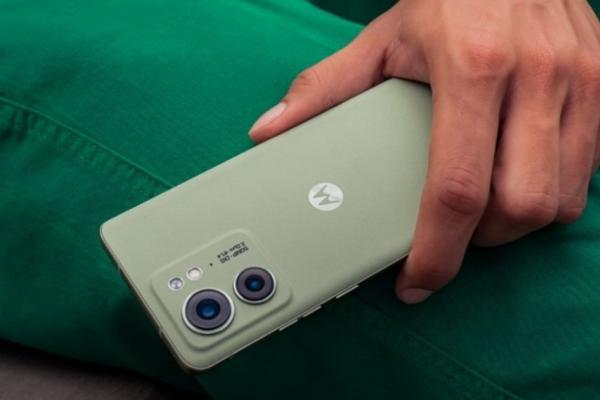 Motorola Edge 40 apare în noi imagini și într-un clip video promoțional, semn că debutul e aproape