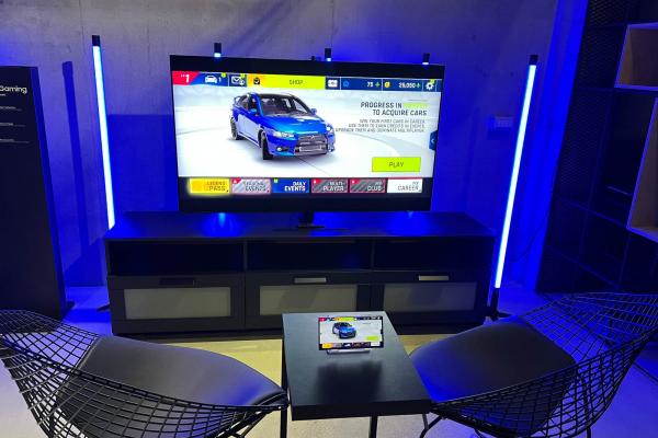 Samsung QN95C hands-on: televizor de gaming pentru gamerul pretenţios, competitiv (Video)