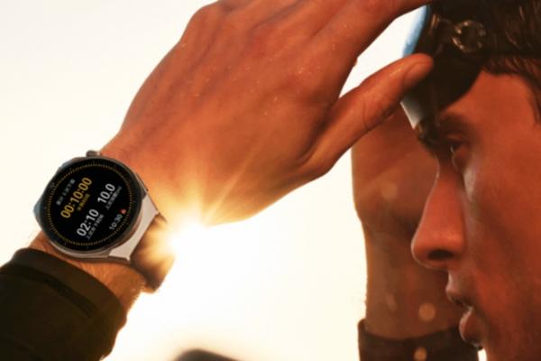 Preț și disponibilitate HUAWEI Watch GT 3 Pro în România (+ căști wireless cadou la precomandă)