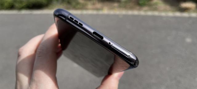 OPPO Find X5 Pro: Acustica blândă, stereo, ce depinde mult de speakerul de jos