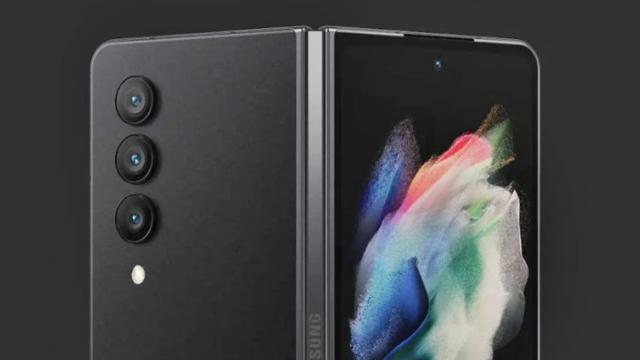 <b>Samsung Galaxy Z Fold 4 ar putea aduce un upgrade surprinzător de cameră</b>Samsung va lansa Galaxy Z Fold 4 în august, alături de Z Flip 4 şi am avut parte de scăpări de randări pentru ambele în ultima săptămână. Acum avem parte de o scăpare legată de camera lui Galaxy Z Fold 4, una care surprinde

