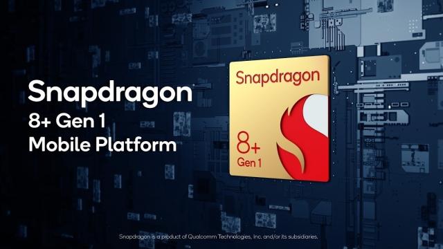 <b>Qualcomm Snapdragon 8+ Gen 1 devine oficial: procesor cu 10% mai rapid şi 30% mai eficient</b>Qualcomm a prezentat astăzi noul său procesor flagship, Snapdragon 8+ Gen 1, denumire uşor diferită faţă de scăpările care preconizau un Snapdragon 8 Gen1+ . Acest procesor se va regăsi de acum încolo pe toate flagship-urile şi telefoanele de gaming