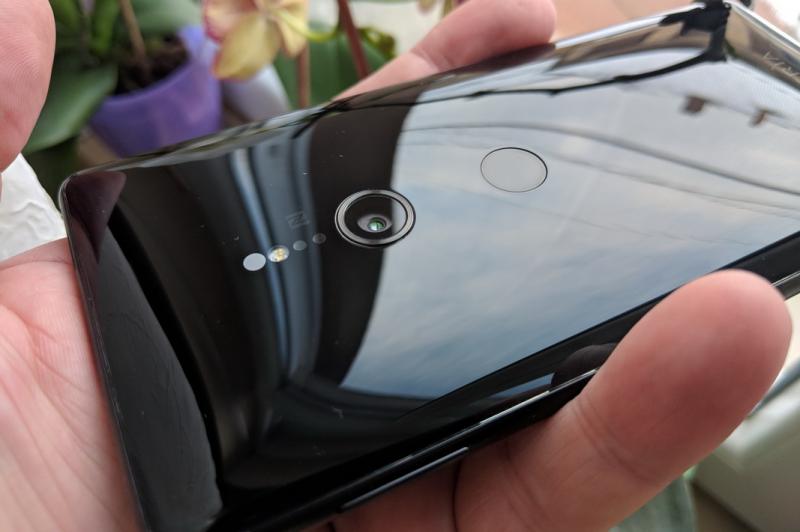 Sony Xperia XZ2 - Fotografii Hands-On: Sony-Xperia-XZ2_004.jpg
