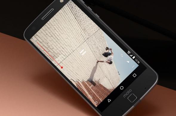 Motorola Moto Z Force - Fotografii oficiale: Moto Z Force (1).jpg