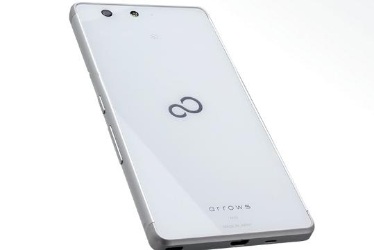 Fujitsu Arrows M03 - Fotografii oficiale: Fujitsu Arrows M03 (4).jpg