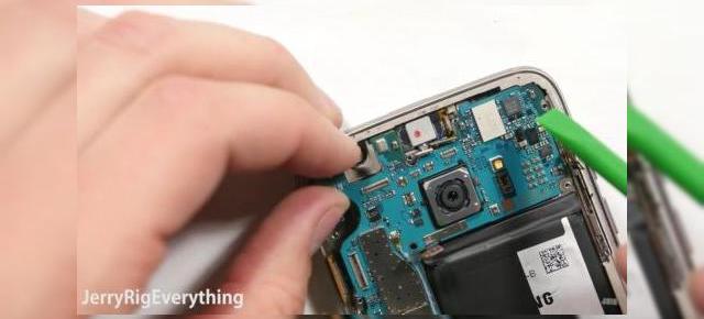 Sistemul de răcire pe bază de lichid de pe Galaxy S7 Edge explicat în disecţia handsetului: nu include lichid propriu zis (Video)