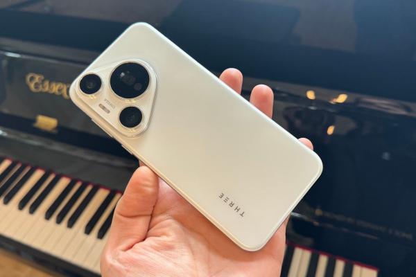 Huawei Pura 70 Pro Hands-on: bun pentru a "îngheţa momentul", pregătit de Macro cu o cameră specială