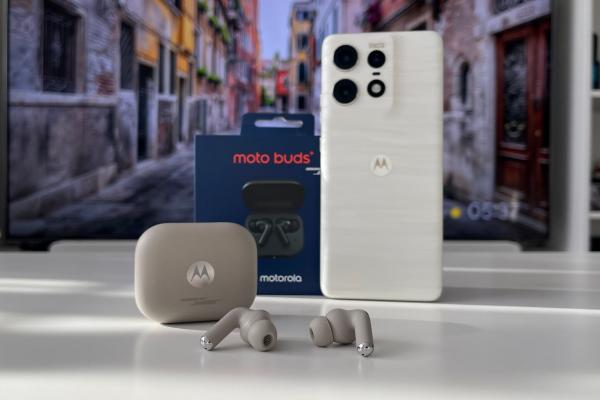 Motorola Moto Buds+ - Foto