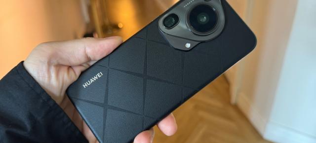 Huawei Pura 70 Ultra Hands-on: avem cameră retractabilă, cameraphone abil şi la 300 km/h, pregătit de Super Macro