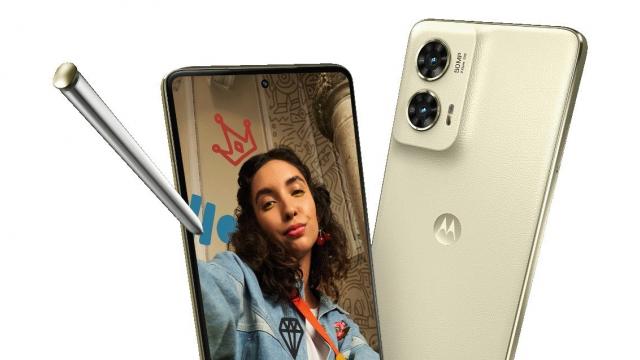 <b>Moto G Stylus 5G (2024) sosește cu ecran 120Hz OLED, muchii plate și stylus mai capabil</b>Pe piață mai există puține companii ce activează în zona smartphone-urilor echipate cu stylus și de departe cea mai consacrată este Samsung care pune un stylus Pro la bord pe seria Galaxy Ultra. În umbra gigantului sud-coreean