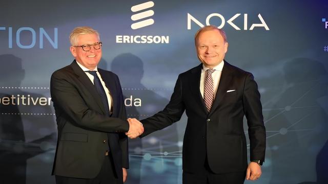 <b>Ericsson și Nokia cer acțiuni urgente pentru digitalizarea Europei; Liderii europeni, chemați să prioritizeze tehnologia</b>Giganții telecomunicațiilor Ericsson și Nokia au lansat un apel urgent către liderii europeni și factorii de decizie politică pentru a revitaliza industria digitală a continentului. Apelul a fost făcut în cadrul summitului New Industrial Ambition for...