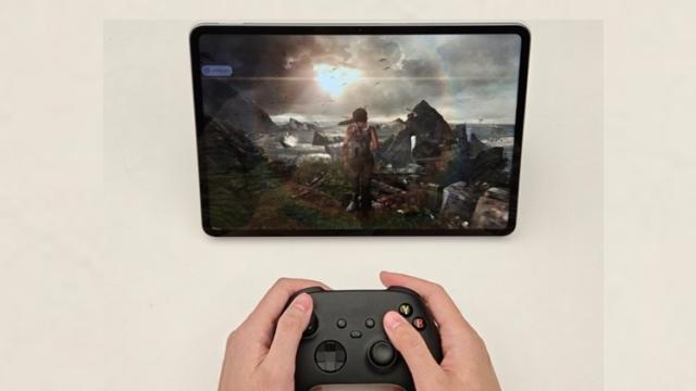 <b>Xiaomi aduce jocurile de Windows pe tabletele sale cu Android, cu suport pentru controllere Xbox; Ce este WinPlay?</b>Xiaomi tocmai a lansat WinPlay, un sistem care permite gaming-ul cu titluri de pe Windows pe tabletele cu Android. E vorba despre compatibilitate între Xiaomi HyperOS şi gaming-ul pe Windows. Pentru început apare pe 