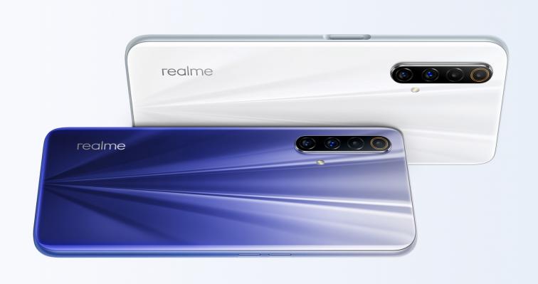 Realme X50m 5G debutează în China și aduce ecran 120Hz, suport 5G și procesor Snapdragon 765G pentru doar 260 euro